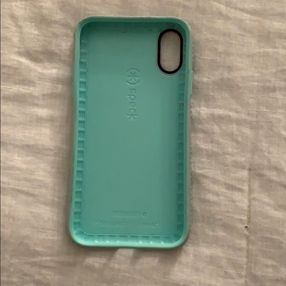 iPhone XR case - Picture 2 of 3